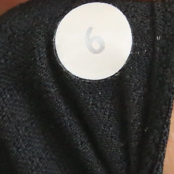 Lululemon Pure Focus Tank Top Contrast Grey - Picture 6 of 6